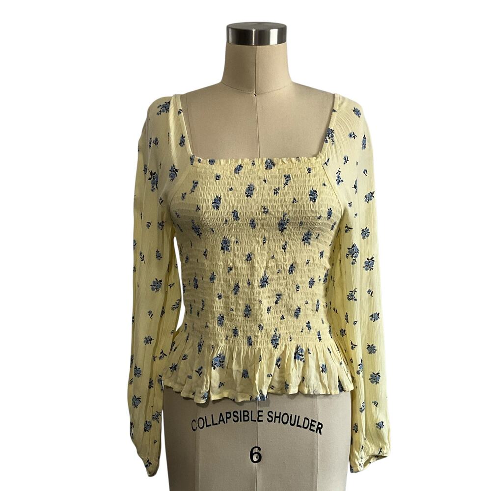 Arizona Jean Co. Yellow and Blue Floral Top: Y2K, Modern